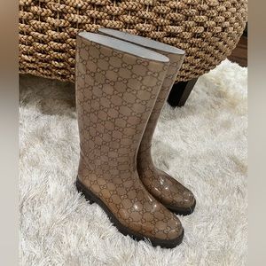 Authentic Gucci Rain Boots in great condition!